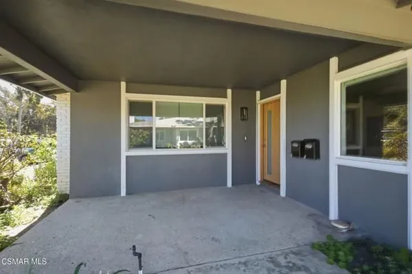 Property Slideshow image 2 of 58 | 102 w alta grn, Port Hueneme, CA, 93041