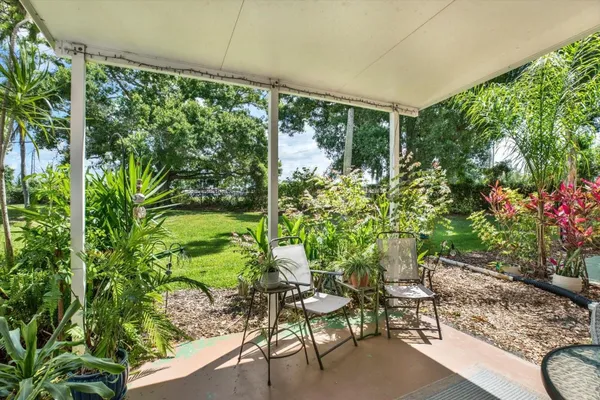 Property Slideshow image 3 of 26 | 2458 columbia dr 24, Clearwater, FL, 33763