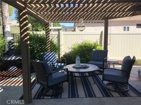 Property Slideshow image 2 of 59 | 40320 via calidad, Murrieta, CA, 92562