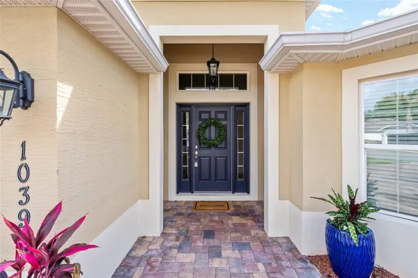 Property Slideshow image 3 of 35 | 10396 silver maple ave, Oxford, FL, 34484
