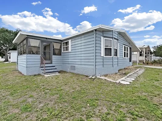 Property Slideshow image 2 of 40 | 1704 quail hill dr, Lakeland, FL, 33810