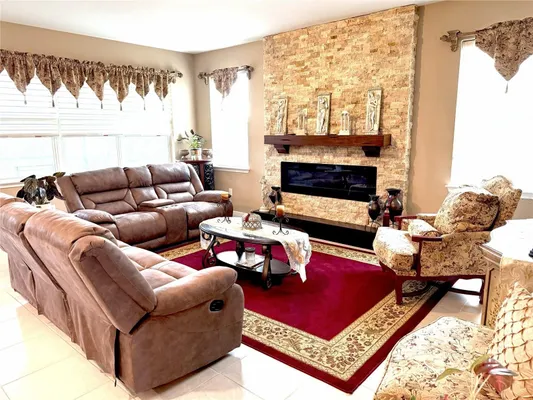 Property Slideshow image 3 of 37 | 8760 ocean tides cv, Parrish, FL, 34219