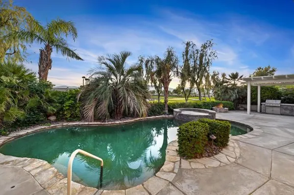Property Slideshow image 2 of 69 | 81073 avenida tres lagunas, Indio, CA, 92203