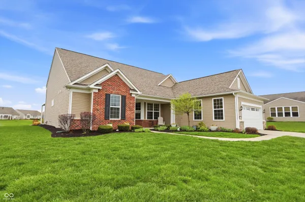 Property Slideshow image 2 of 53 | 13283 moscato st, Fishers, IN, 46037