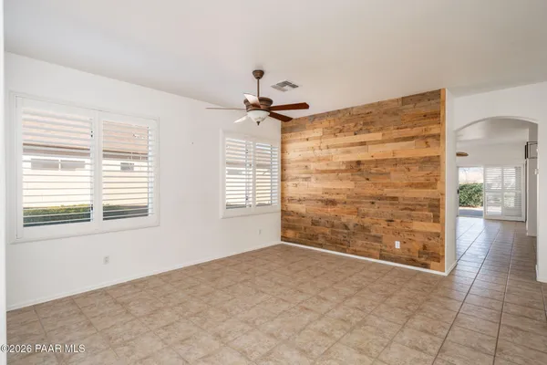 Property Slideshow image 2 of 32 | 7925 n paradise canyon ln, Prescott Valley, AZ, 86315