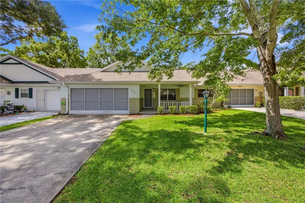 Property Slideshow image 2 of 35 | 8666 sw 92nd ln f, Ocala, FL, 34481