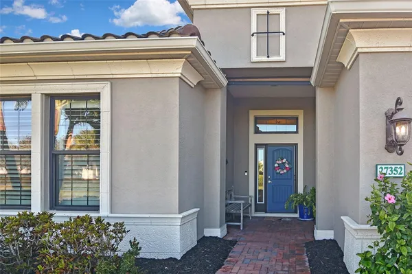 Property Slideshow image 3 of 60 | 27352 driver ln, Englewood, FL, 34223