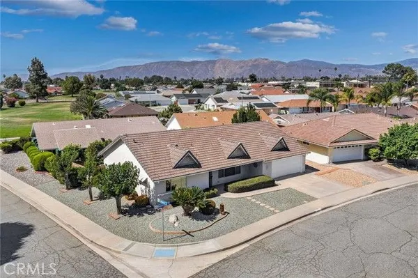Property Slideshow image 3 of 52 | 1240 w montrose ave, Hemet, CA, 92543