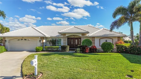 Property Slideshow image 2 of 64 | 557 warwick ct, Venice, FL, 34293