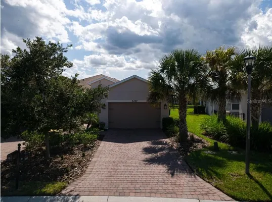 Property Slideshow image 2 of 10 | 3497 fallbrook dr, Kissimmee, FL, 34759