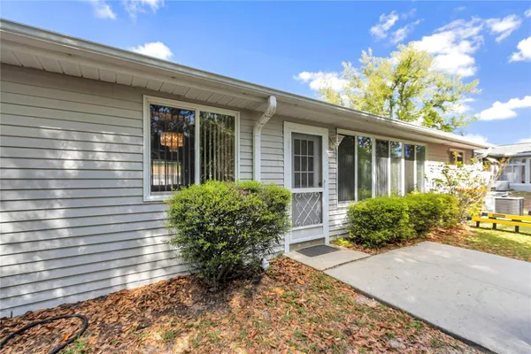 Property Slideshow image 3 of 22 | 10891 sw 89th ave, Ocala, FL, 34481