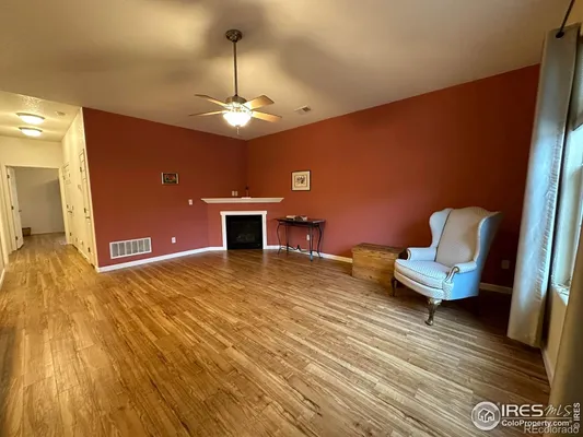 Property Slideshow image 3 of 41 | 1270 inca dove cir, Loveland, CO, 80537