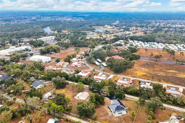 Property Slideshow image 2 of 55 | 1111 w faith cir apt 1006, Bradenton, FL, 34212