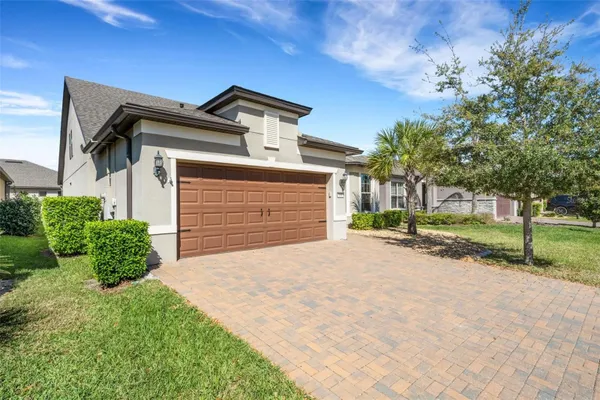 Property Slideshow image 3 of 76 | 109 montoro ln, Davenport, FL, 33837