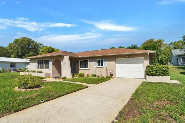 Property Slideshow image 3 of 34 | 10815 teer ln, Port Richey, FL, 34668