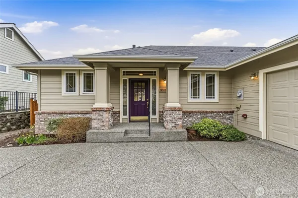 Property Slideshow image 3 of 27 | 24547 ne vine maple way, Redmond, WA, 98053