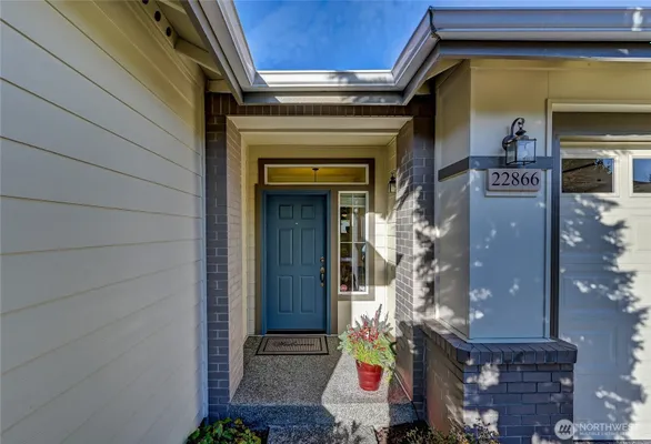 Property Slideshow image 3 of 40 | 22866 ne 127th way, Redmond, WA, 98053