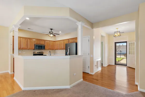 Property Slideshow image 3 of 39 | 12216 latham trl, Huntley, IL, 60142