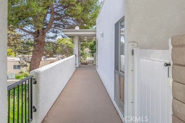 Property Slideshow image 3 of 28 | 2276 via mariposa n, Laguna Woods, CA, 92637