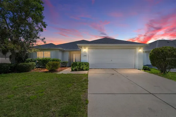 Property Slideshow image 2 of 75 | 8582 se 133rd ln, Summerfield, FL, 34491
