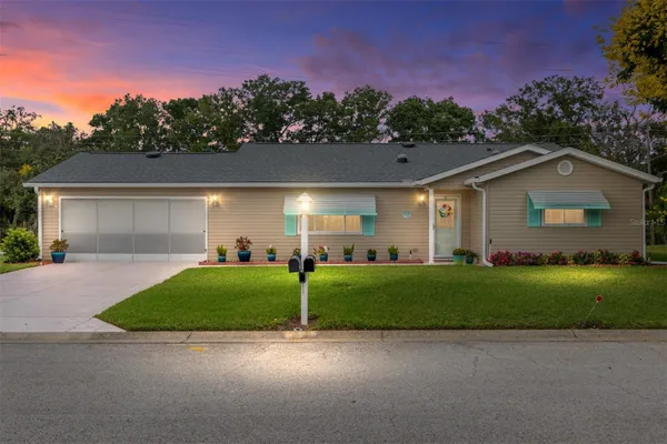 Property Slideshow image 2 of 72 | 17356 se 98th cir, Summerfield, FL, 34491