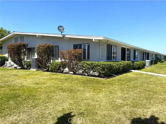 Property Slideshow image 3 of 22 | 13641 alderwood ln, Seal Beach, CA, 90740