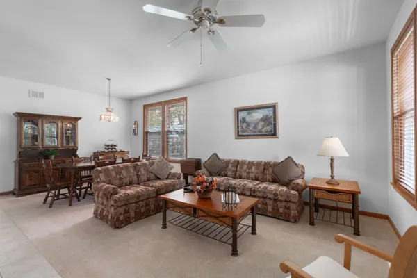 Property Slideshow image 2 of 23 | 11484 morning glory ln, Huntley, IL, 60142
