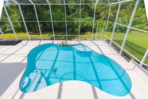 Property Slideshow image 2 of 66 | 6065 spruce point cir, Port Orange, FL, 32128