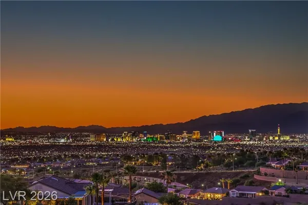 Property Slideshow image 3 of 64 | 2728 olivia heights ave, Henderson, NV, 89052