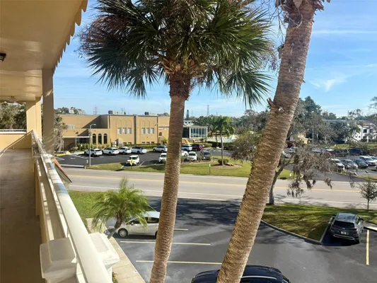 Property Slideshow image 3 of 45 | 2040 world parkway blvd 58, Clearwater, FL, 33763