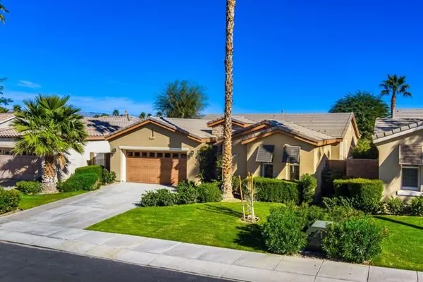 Property Slideshow image 3 of 68 | 60856 fire barrel dr, La Quinta, CA, 92253