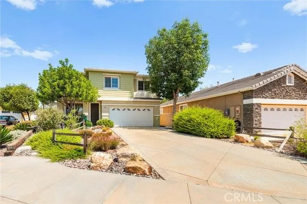 Property Slideshow image 2 of 44 | 26538 roseate cir, Menifee, CA, 92584