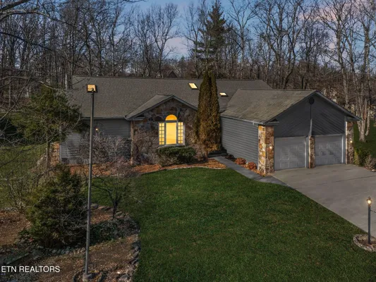 Property Slideshow image 3 of 43 | 107 walden ridge dr, Crossville, TN, 38558