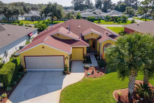 Property Slideshow image 3 of 52 | 818 forest breeze path, Leesburg, FL, 34748