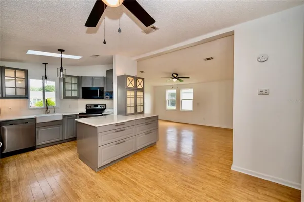 Property Slideshow image 3 of 51 | 24841 pine hl, Leesburg, FL, 34748