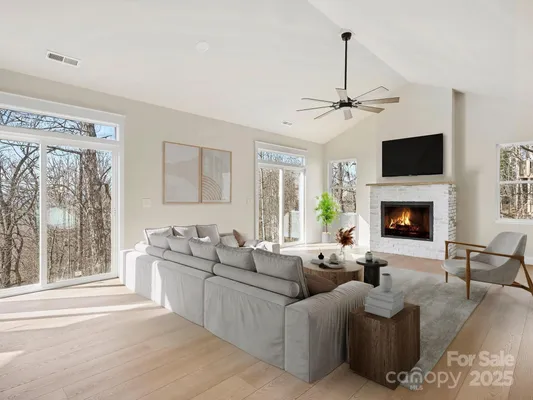 Property Slideshow image 3 of 21 | 296 carriage summitt way, Hendersonville, NC, 28791