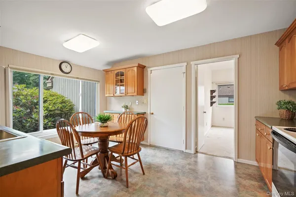 Property Slideshow image 3 of 25 | 101 heritage hills dr a, Somers, NY, 10589