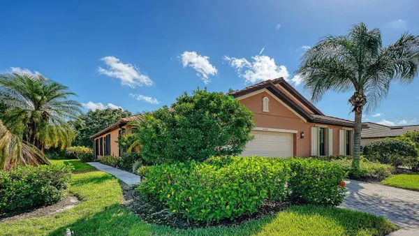 Property Slideshow image 2 of 52 | 11426 bertolini dr, Venice, FL, 34292