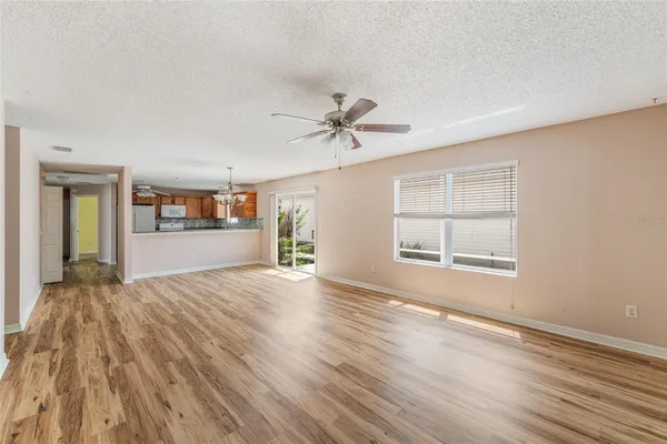 Property Slideshow image 3 of 36 | 8932 se 168th sedgwick pl, The Villages, FL, 32162