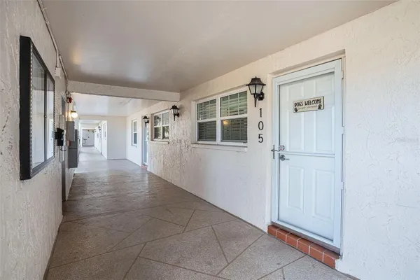 Property Slideshow image 3 of 28 | 870 virginia st 105, Dunedin, FL, 34698