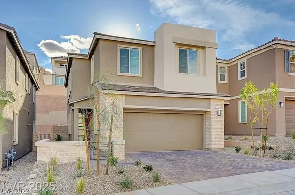 Property Slideshow image 2 of 20 | 31 castleton tower ct, Henderson, NV, 89011
