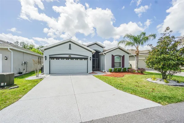 Property Slideshow image 3 of 32 | 9936 gap wedge dr, San Antonio, FL, 33576