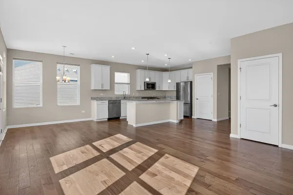 Property Slideshow image 2 of 26 | 1s064 rhoads way, Winfield, IL, 60190