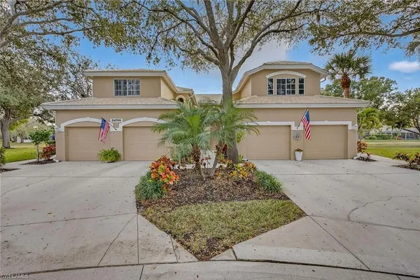 Property Slideshow image 2 of 20 | 24766 lakemont cove ln 202, Bonita Springs, FL, 34134