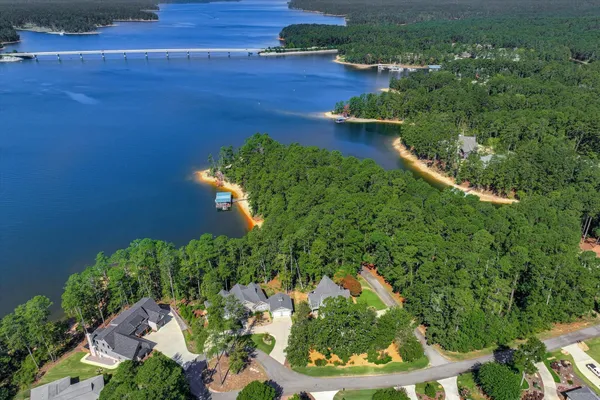 Property Slideshow image 2 of 62 | 202 deer run ln, Mccormick, SC, 29835