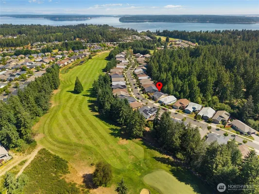 Property Slideshow image 2 of 38 | 4650 meriwood dr, Lacey, WA, 98516