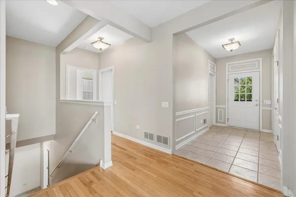 Property Slideshow image 2 of 35 | 13802 chestnut ln, Huntley, IL, 60142