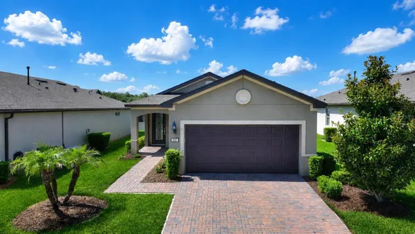 Property Slideshow image 2 of 57 | 406 tortosa ct, Davenport, FL, 33837
