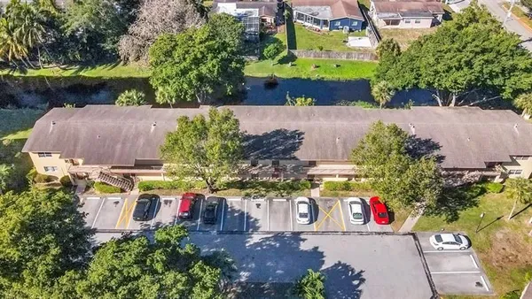 Property Slideshow image 2 of 48 | 461 nw 76th ave 106, Margate, FL, 33063