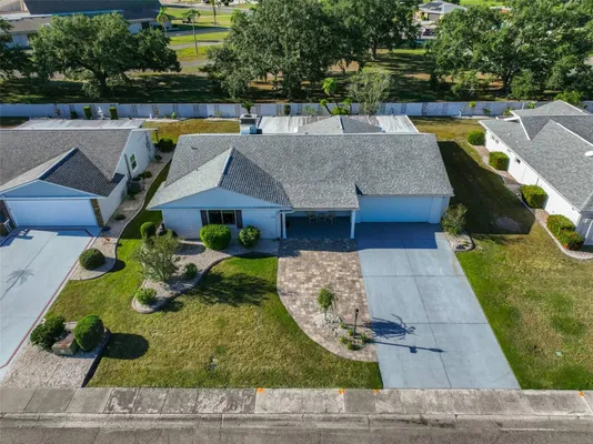 Property Slideshow image 3 of 55 | 1818 danbury dr, Sun City Center, FL, 33573